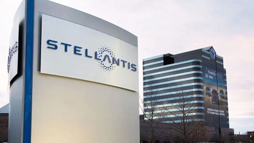 alfredo-filho-stellantis-prejuizo-22-bilhoes-muda-plano-eletricos Stellantis registra prejuízo de € 22 bilhões e muda plano para veículos elétricos
