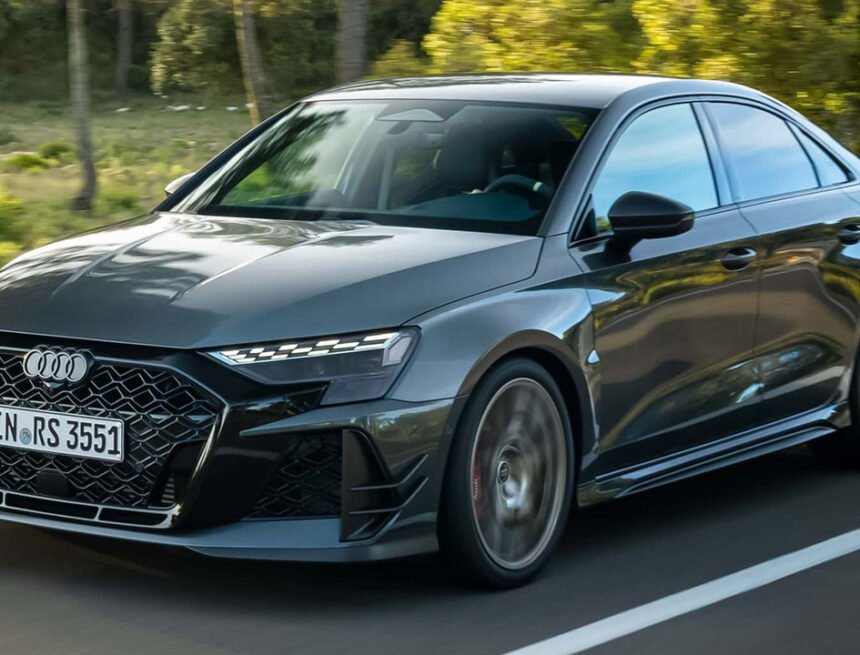 Audi apresenta RS3 Competition Limited que celebra 50 anos do motor de cinco cilindros