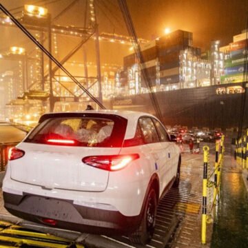 Estratégia da Geely coloca a BYD sob pressão na disputa global por vendas de carros