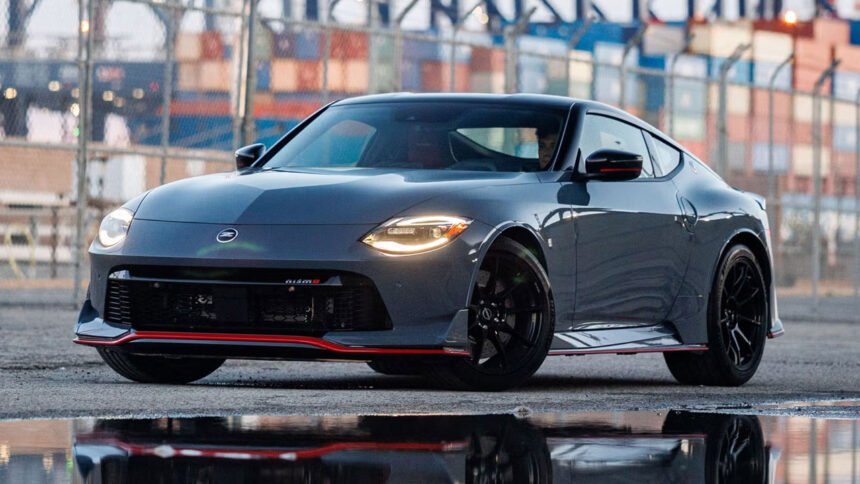 alfredo-filho-nissan-z-nismo-2027-cambio-manual-01 Novo Nissan Z NISMO 2027 resgata o câmbio manual e reforça a proposta esportiva