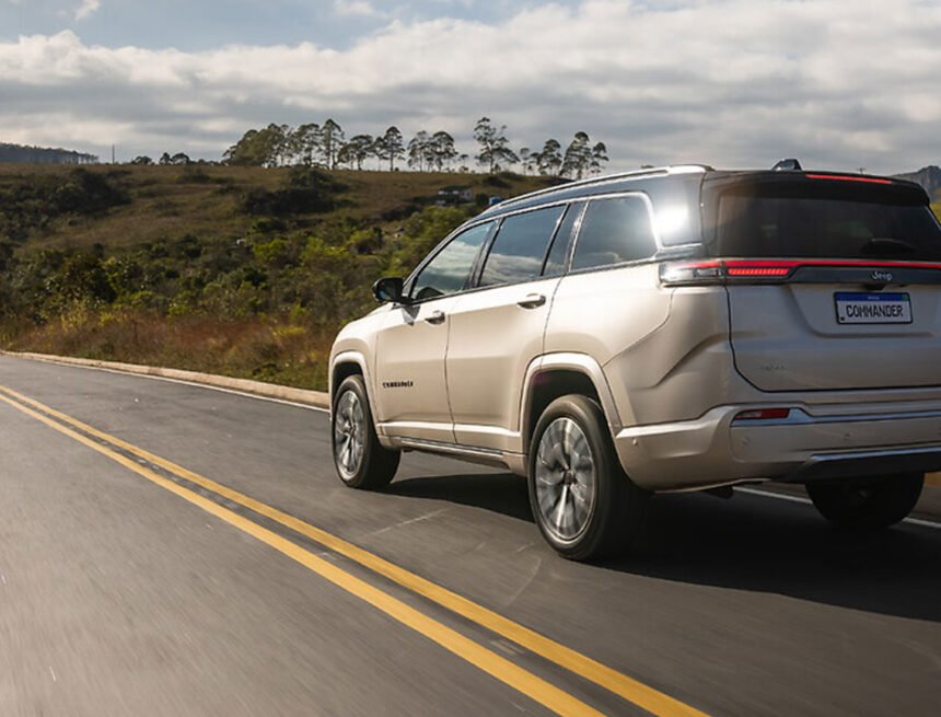 Jeep anuncia recall do Commander por risco de incêndio no motor