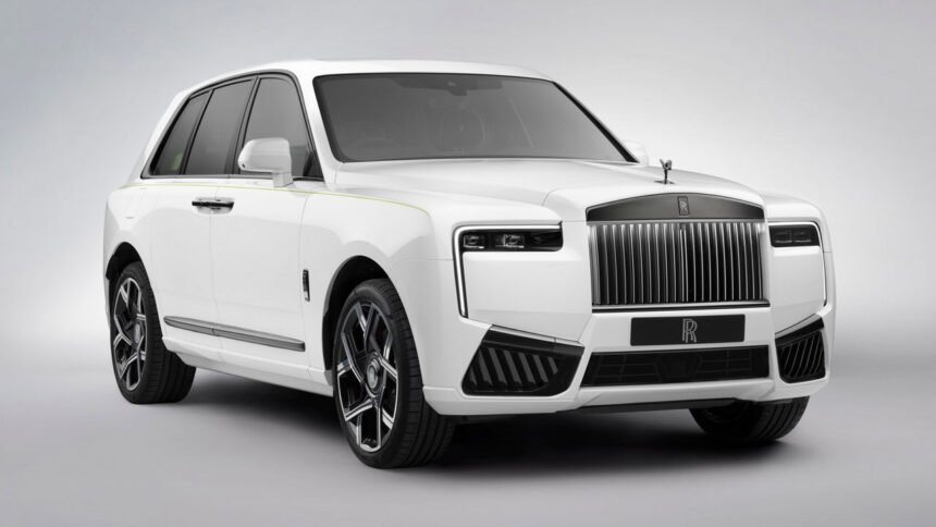 Rolls-Royce convoca recall e alerta para risco no banco traseiro do Cullinan
