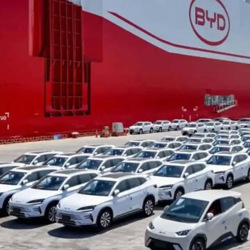 BYD vê lucro cai e corta empregos sob pressão no mercado chinês