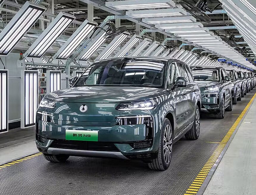 Em nova estratégia, BYD caça talentos de rivais para entrar no segmento premium