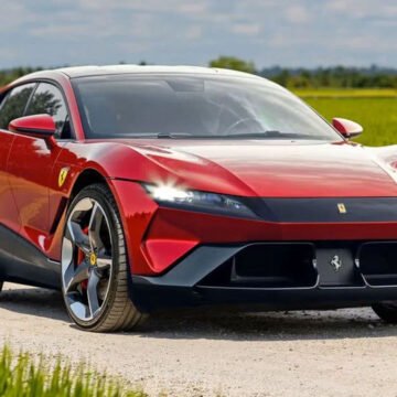 Ferrari prepara SUV elétrico mais caro do mundo e muda lógica do luxo