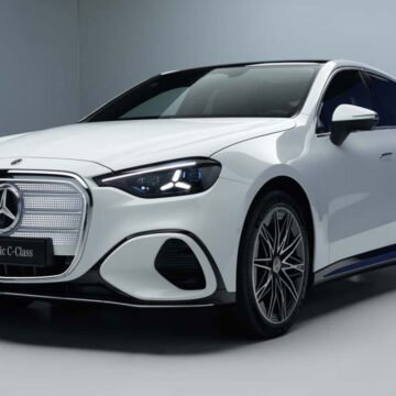 Mercedes-Benz lança Classe C elétrico com autonomia de 762 km
