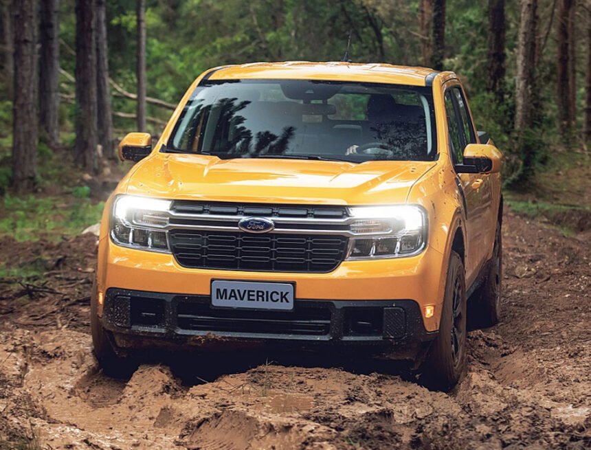 Falha no teto solar faz a Ford convocar recall da Maverick 2025 no Brasil
