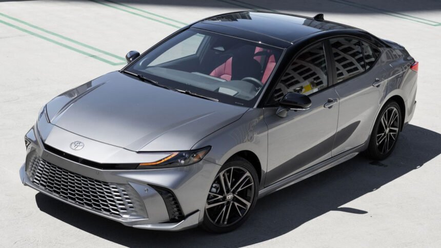 SUVs perdem força nos EUA e indústria automotiva reabre espaço para sedãs