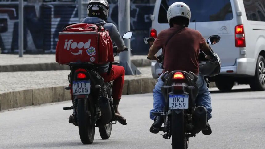 alfredo-filho-corredor-exclusivo-para-motos-congresso-transito-brasil Explosão da frota leva Congresso a discutir corredores exclusivos para motos no país