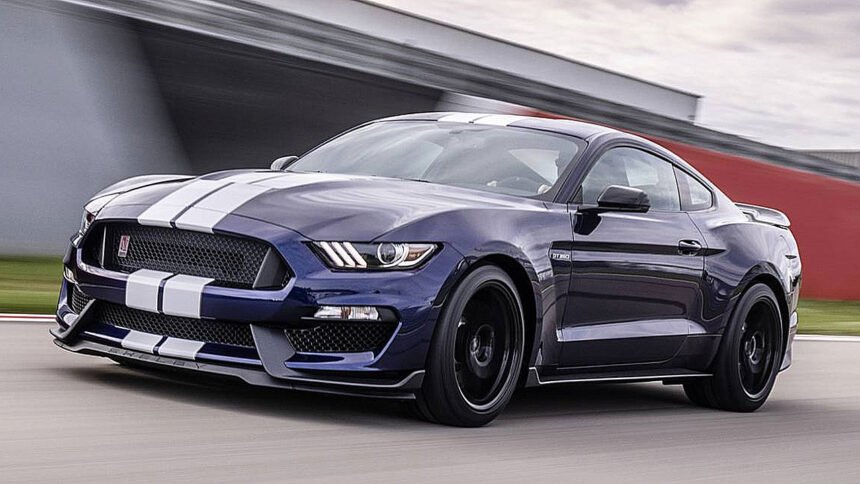 Ford elimina Shelby do Ford Mustang para cortar custos e redefinir estratégia