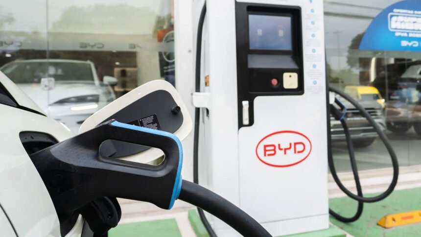 BYD muda garantia de elétricos e acende alerta entre motoristas de aplicativo