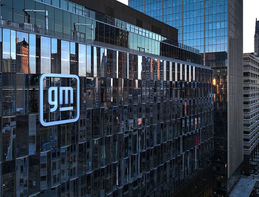General Motors corta até 600 vagas e acelera troca da TI tradicional por IA nos carros