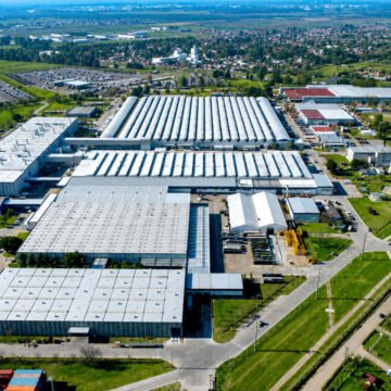 Mercedes-Benz aposta na Argentina para ganhar eficiência logística na região