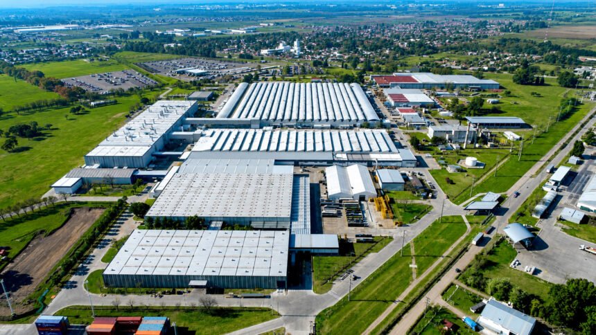 Mercedes-Benz aposta na Argentina para ganhar eficiência logística na região