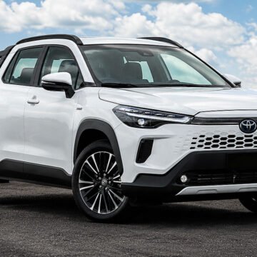 Toyota prepara picape híbrida para enfrentar Fiat Toro e avanço das chinesas no Brasil